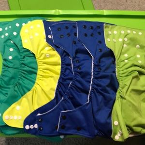 7 Cloth pocket Diapers with inserts